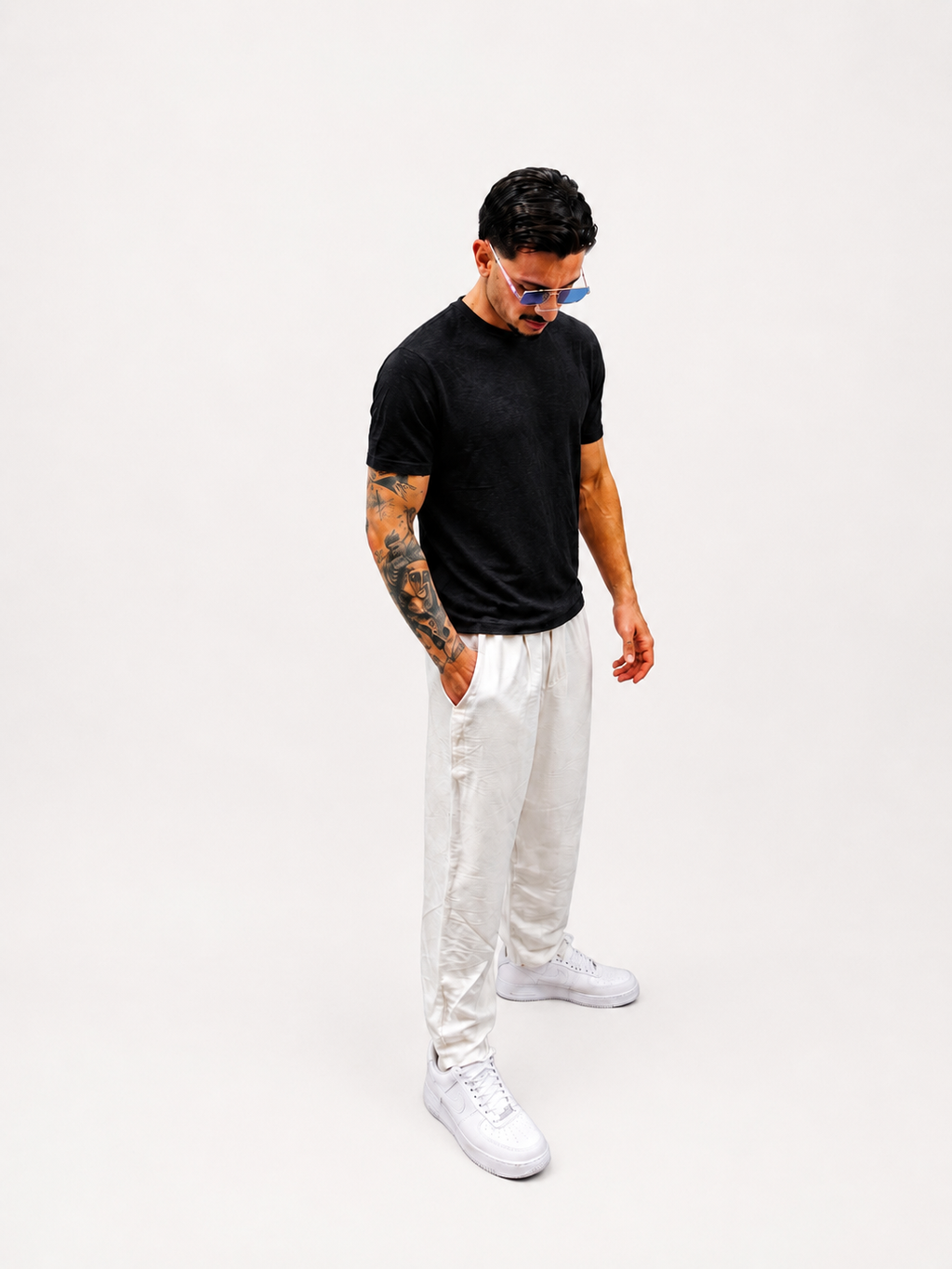 Maglia a Filo Nera Uomo Slim Fit | T-Shirt Premium Leggera | IMPERSONAL