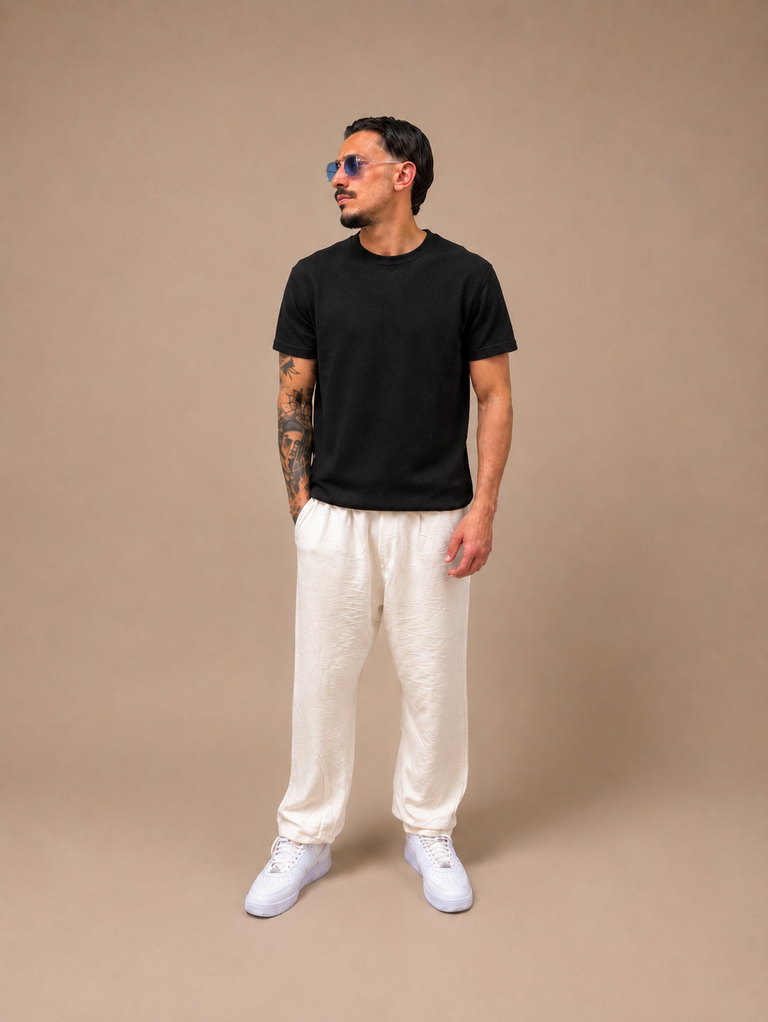 Maglia a Filo Nera Uomo Slim Fit | T-Shirt Premium Leggera | IMPERSONAL
