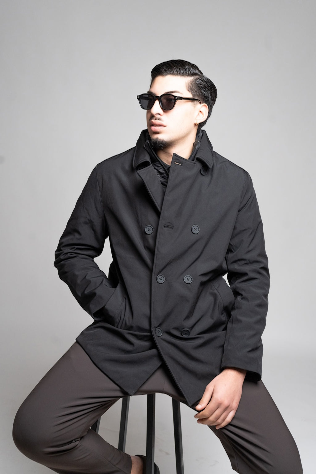 Trench Uomo Nero Doppiopetto | IMPERSONAL