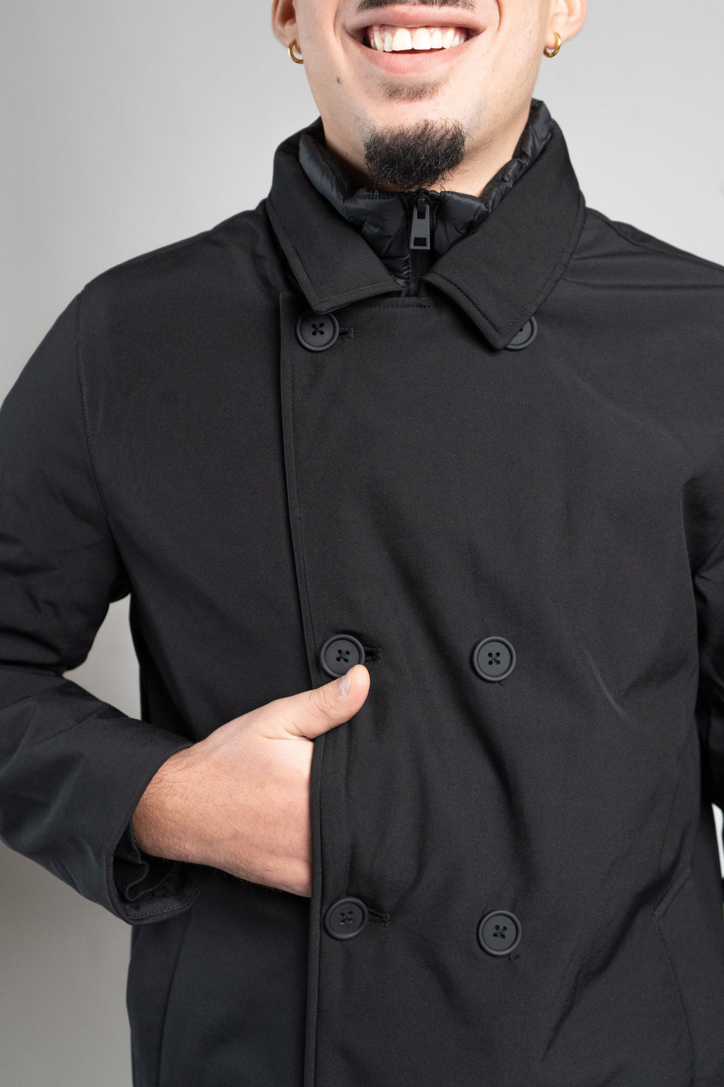 Trench Uomo Nero Doppiopetto | IMPERSONAL